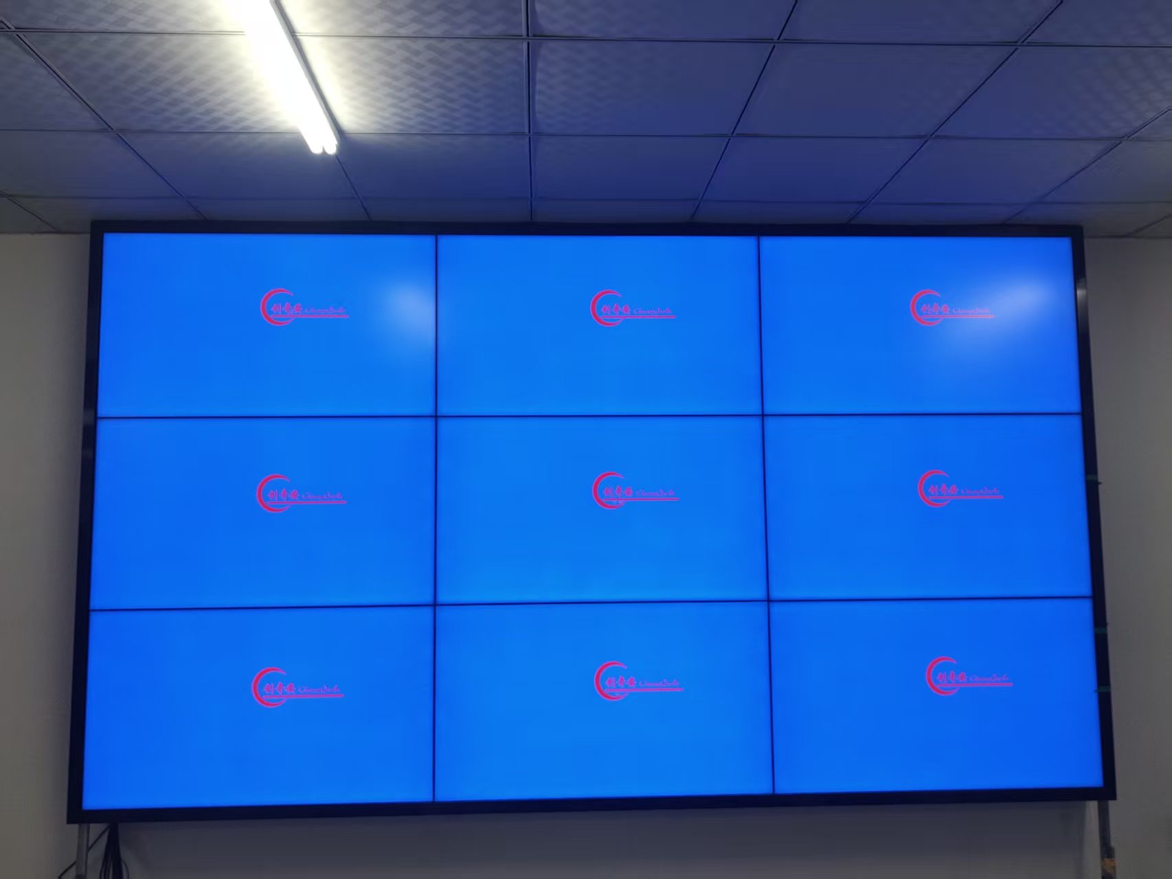 西城区受壁街46寸3.5拼缝3X3